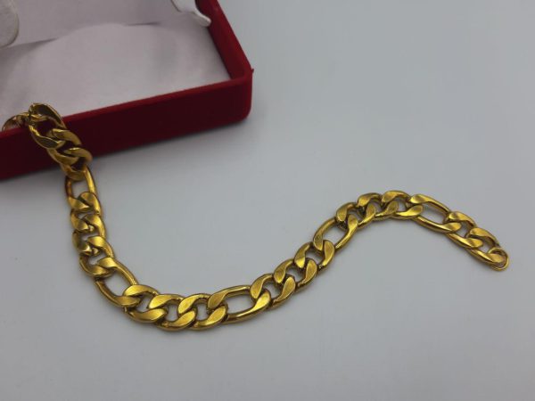 دستبند کارتیر طلایی طرح خاص