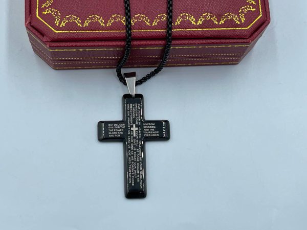 گردنبند صلیب مشکی با نوشته های زیبا