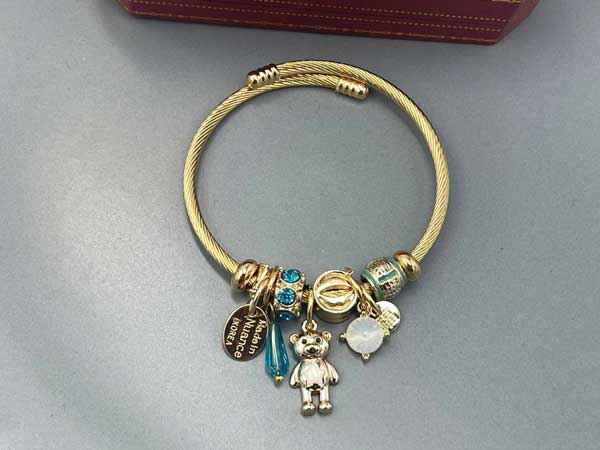 دستبند پاندورا آویز خرس طلایی