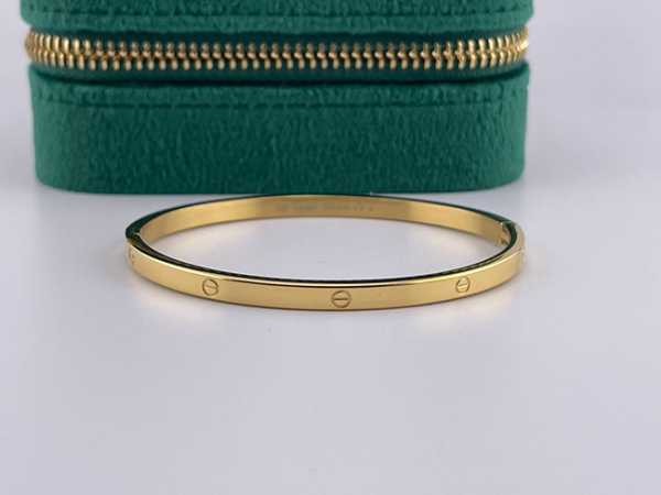 دستبند طلایی کارتیر