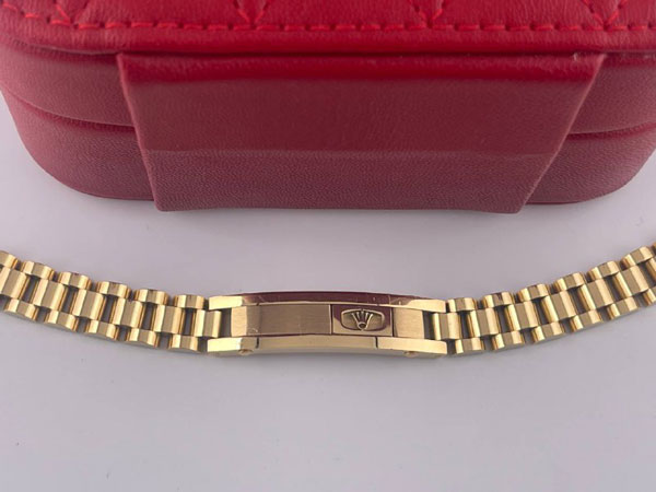 خرید دستبند مردانه طلایی رولکس