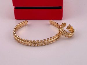 ست دستبند و انگشتر طرح برگ طلایی