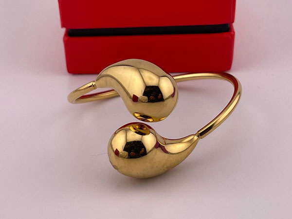 خرید دستبند مینیمال طرح اشکی طلایی