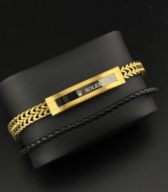 قفل مگنتی طلایی مستطیلی روی دستبند مردانه زنجیری و چرمی