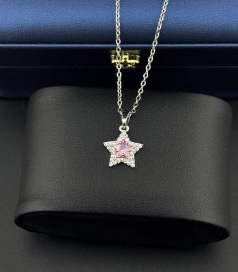 گردنبند ستاره درخشان با نگین مرکزی صورتی | آویز ظریف و مینیما